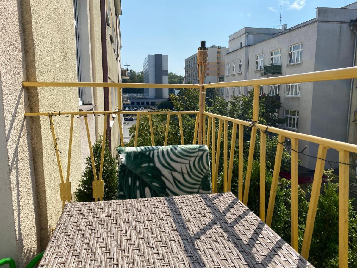 Apartament Przy Plazy W Centrum Gdyni - Prywatny Parking! Gdynia Extérieur photo